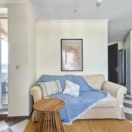 Apartment Front Luxury